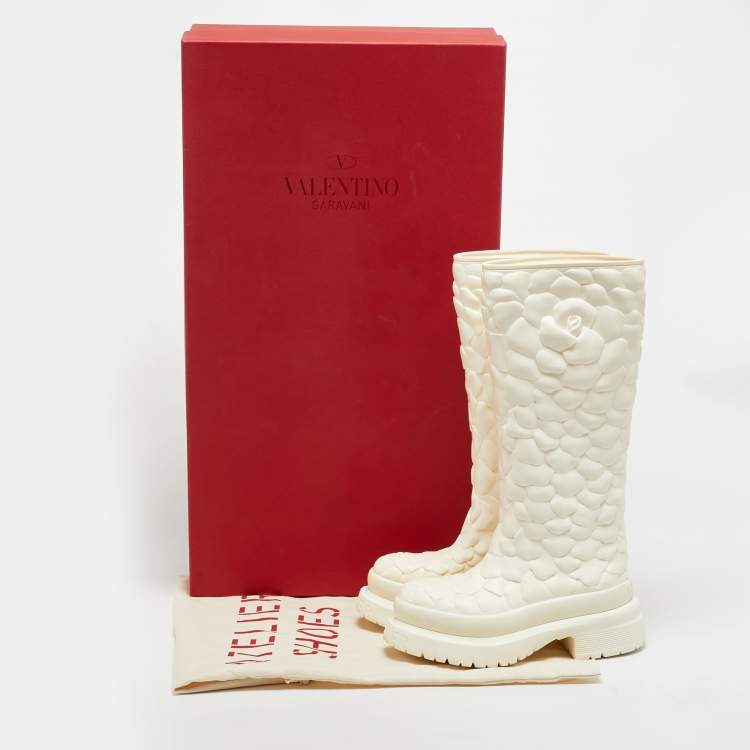 Pre Owned Valentino 03 Rose Edition Atelier Size 36 White Rubber Rain Boots