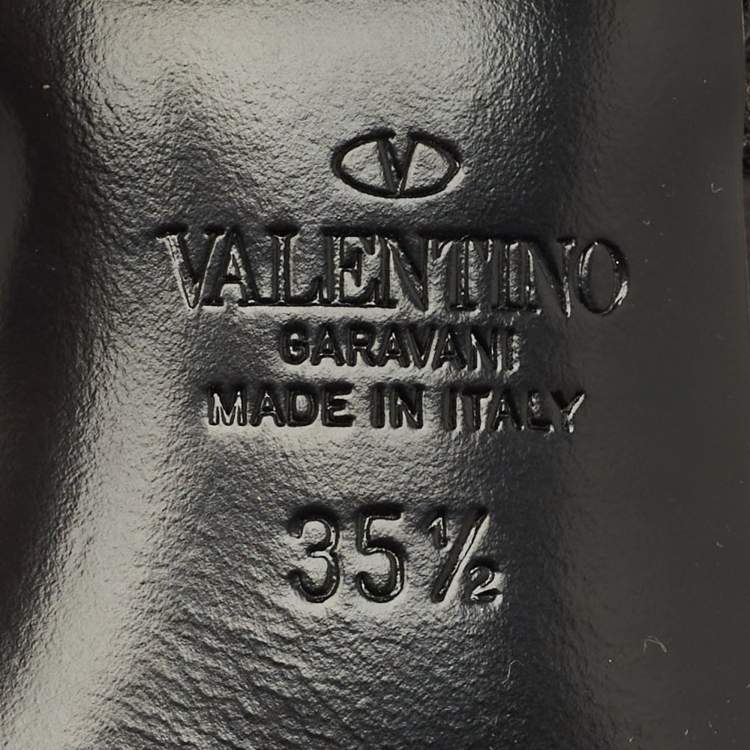 Pre Owned Valentino Size 35.5 Black Leather Snake Embellished Ankle Strap Sandals