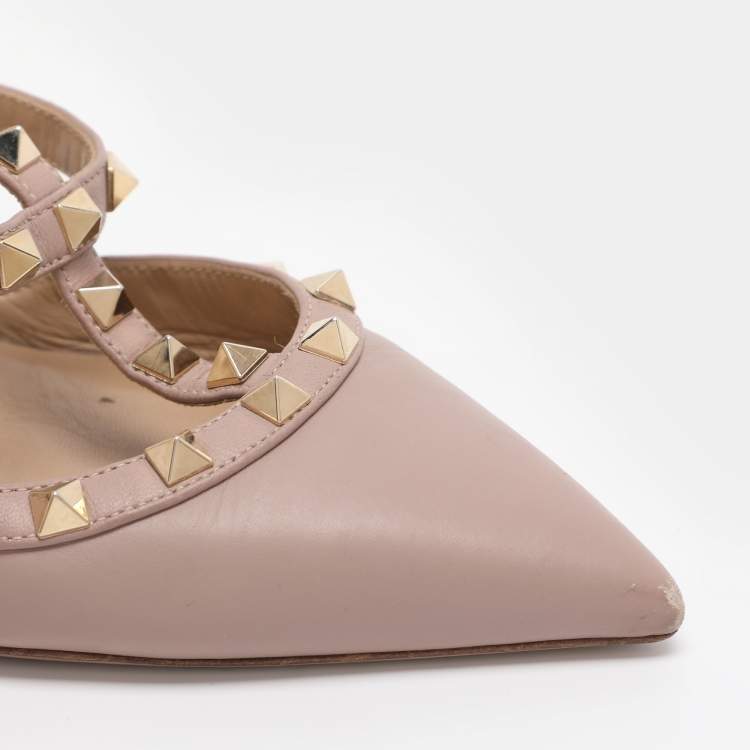 مملوكة مسبقًا Valentino Rockstud Size 39.5 Beige Leather Ankle Strap Pumps