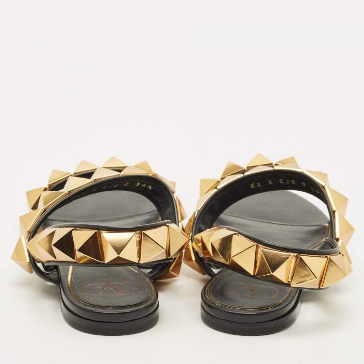 Pre Owned Valentino Roman Stud Size 36.5 Black Leather Slingback Flat Sandals