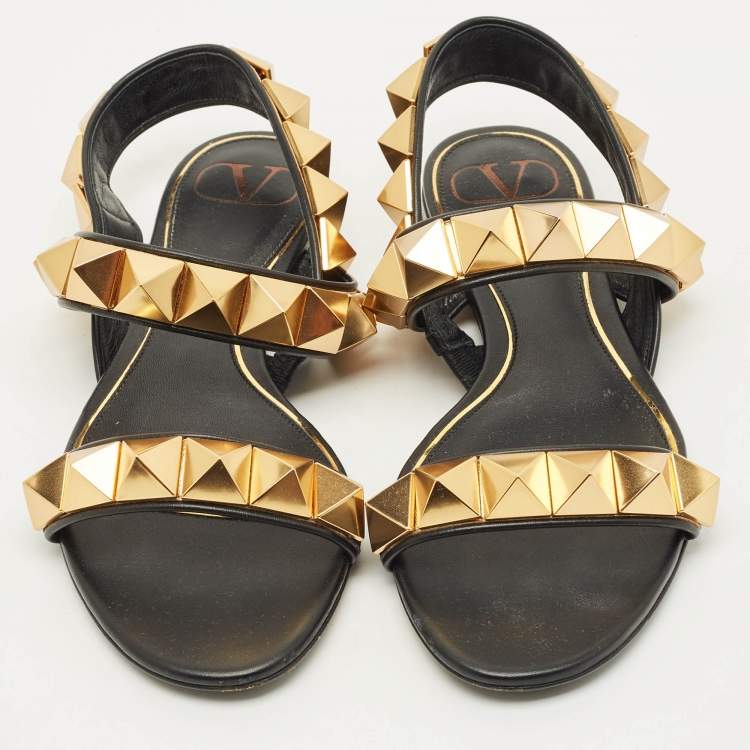 Pre Owned Valentino Roman Stud Size 36.5 Black Leather Slingback Flat Sandals