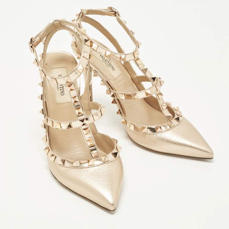 Pre Owned Valentino Rockstud Size 37.5 Metallic Patent Leather Pumps