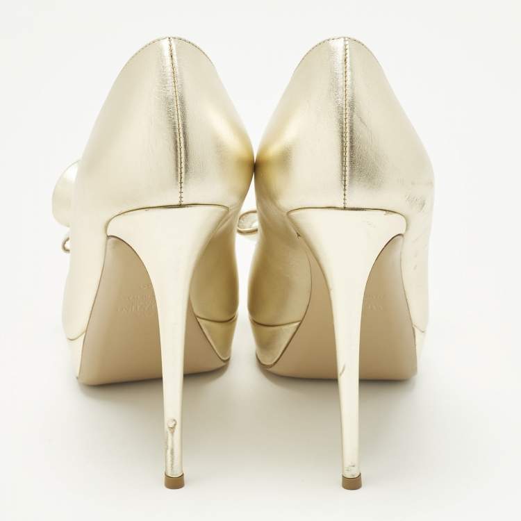 Pre Owned Valentino Couture Bow Size 39 Gold Leather Peep Toe Pumps