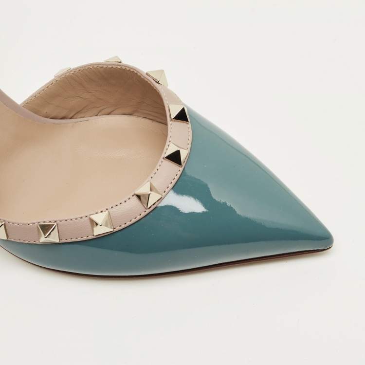 مملوكة مسبقًا Valentino Rockstud Size 38.5 Blue/Beige Patent and Leather Ankle Strap Pumps