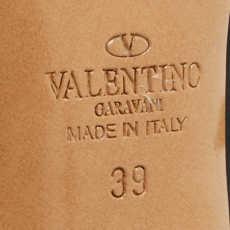 Pre Owned Valentino Love Latch Size 39 Black/Beige Leather Ankle Wrap Pumps