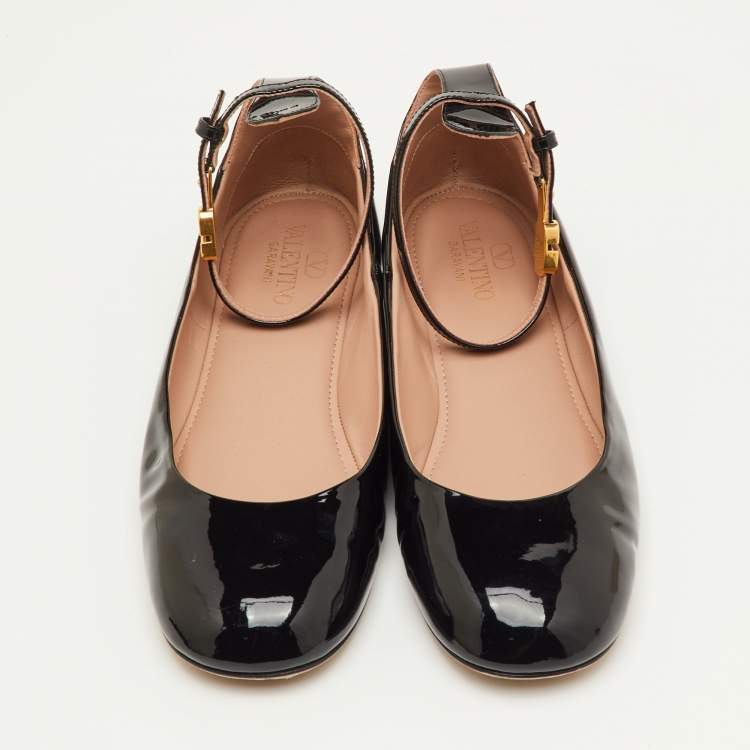 Pre Owned Valentino Tan-Go Size 39.5 Black Patent Leather Ankle Strap Ballet Flats