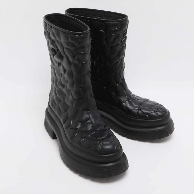 مملوكة مسبقًا Valentino 03 Rose Edition Atelier Size 41 Black Rubber Mid Calf Boots