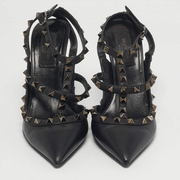 Pre Owned Valentino Rockstud Size 38 Black Leather Pumps