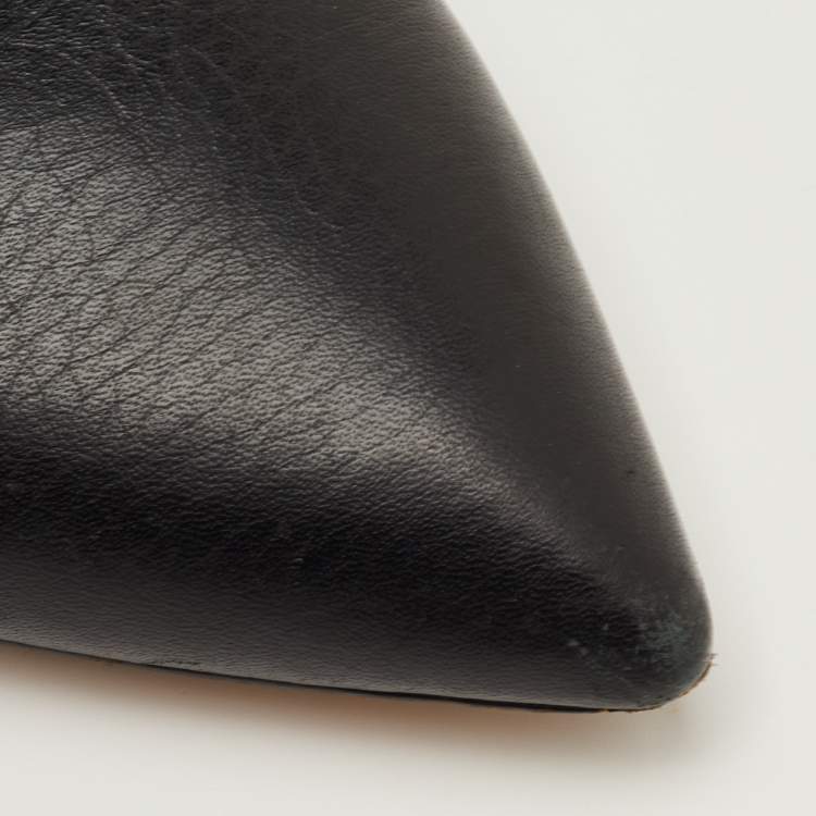 مملوكة مسبقًا Valentino Rockstud Size 40 Black Leather Pointed Toe Ankle Length Boots