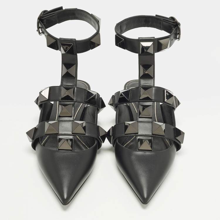 Pre Owned Valentino Roman Stud Size 36 Black Leather Ankle Strap Flats