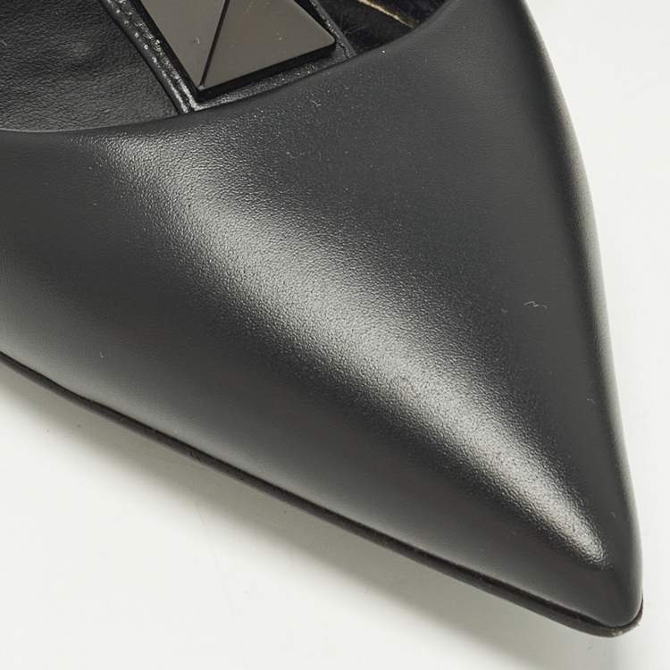 Pre Owned Valentino Roman Stud Size 36 Black Leather Ankle Strap Flats