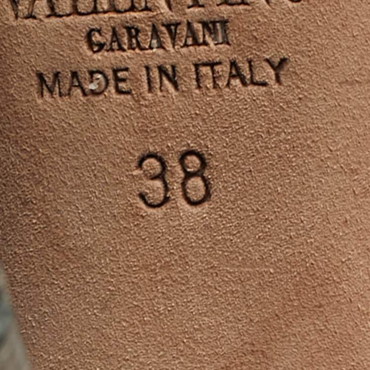 Pre Owned Valentino Rockstud Size 38 Metallic Leather Pumps