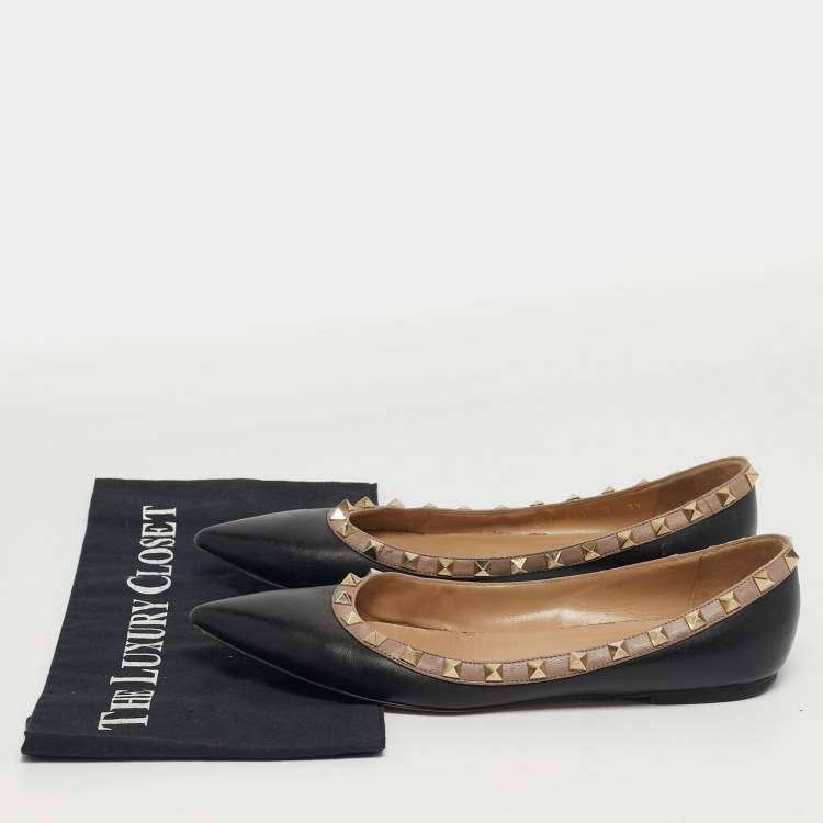 مملوكة مسبقًا Valentino Rockstud Size 39 Black/Beige Leather Ballet Flats