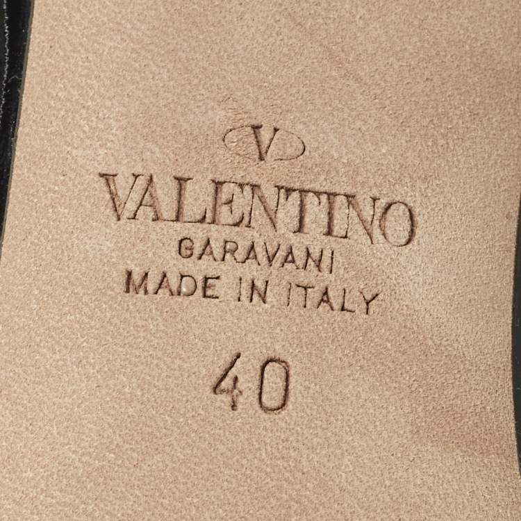 Pre Owned Valentino Size 40 Black Patent Leather Ankle Strap Pumps