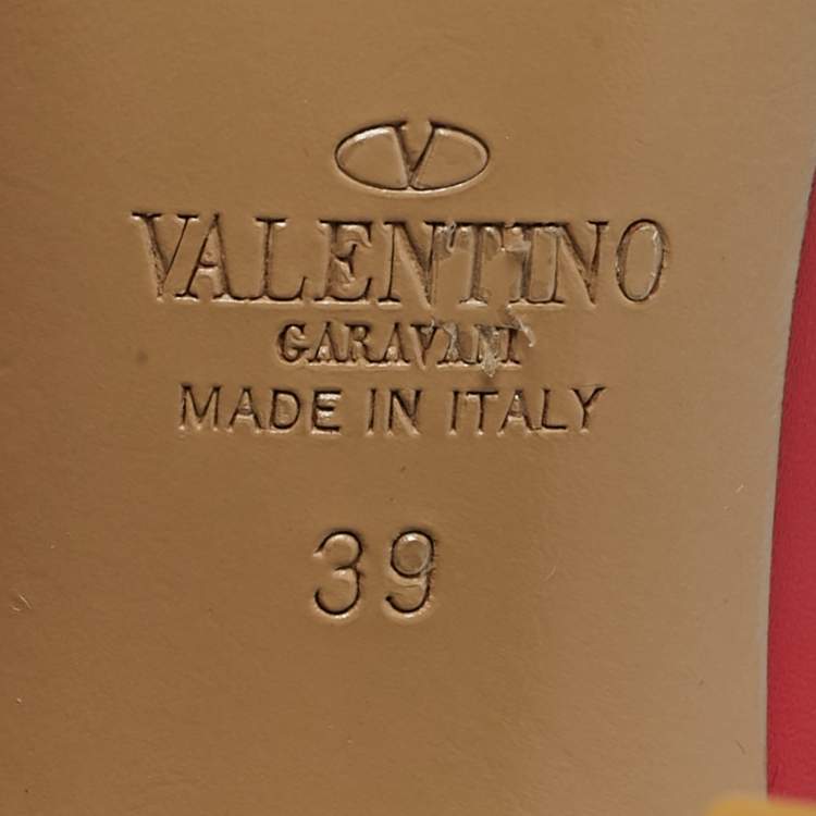 Pre Owned Valentino Rockstud Size 39 Pink/Beige Leather Pumps