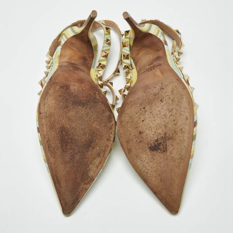 مملوكة مسبقًا Valentino Rockstud Size 39 Multicolor Leather Pumps