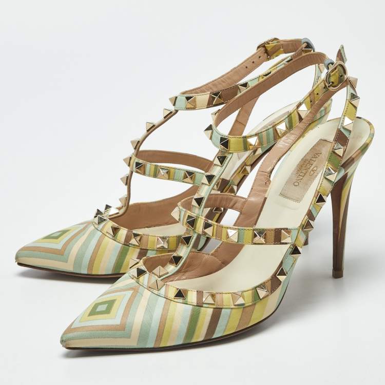 مملوكة مسبقًا Valentino Rockstud Size 39 Multicolor Leather Pumps