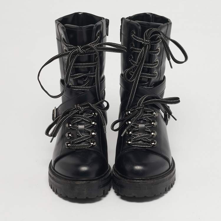 Pre Owned Valentino Rockstud Size 36 Black Leather Combat Boots