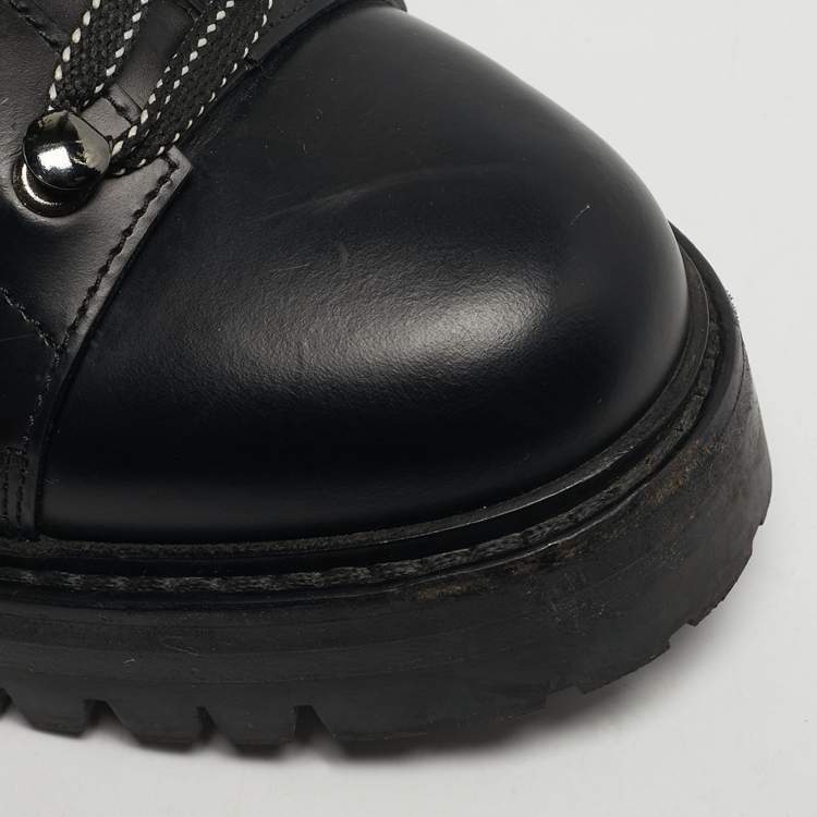 Pre Owned Valentino Rockstud Size 36 Black Leather Combat Boots