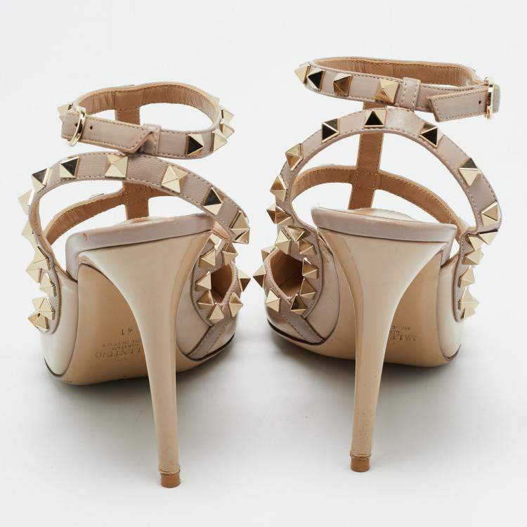 Pre Owned Valentino Rockstud Size 41 Beige Leather and Patent Leather Pumps