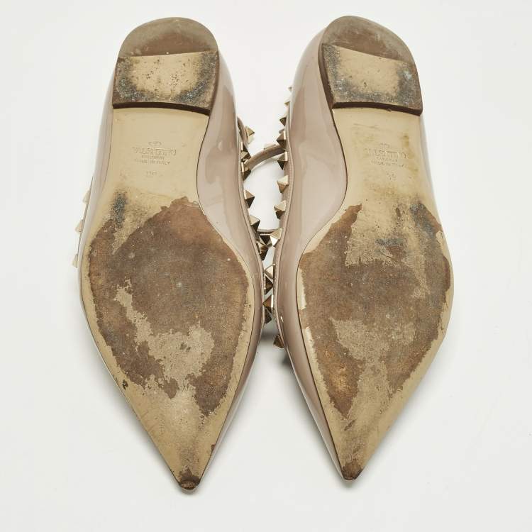 مملوكة مسبقًا Valentino Rockstud Size 39 Beige Leather and Patent Leather Ballet Flats