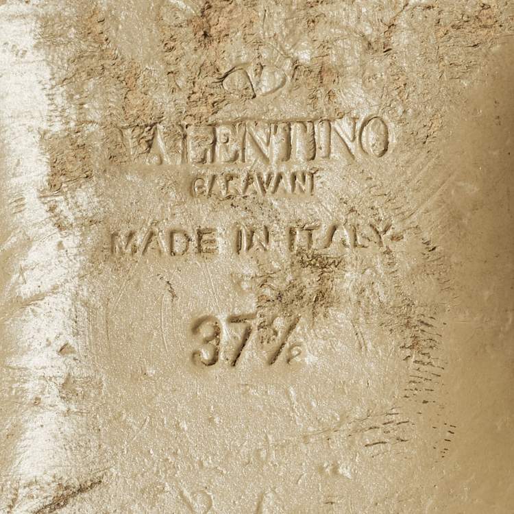 Pre Owned Valentino Rockstud Size 37.5 Cream Leather and Patent Leather Ballet Flats