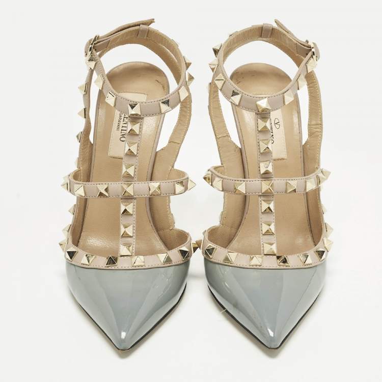 مملوكة مسبقًا Valentino Rockstud Size 36 Beige/Light Blue Leather and Patent Leather Pumps