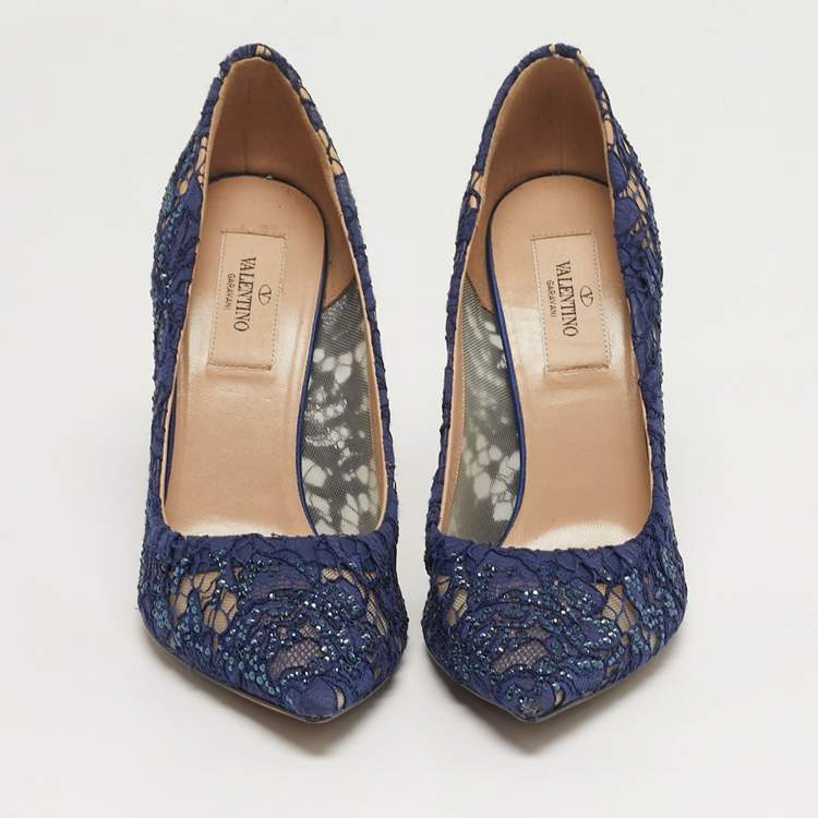 Pre Owned Valentino Size 38 Navy Blue Lace Crystal Embellished Pointed Toe Pumps