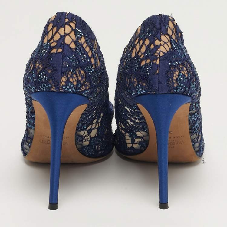 Pre Owned Valentino Size 38 Navy Blue Lace Crystal Embellished Pointed Toe Pumps