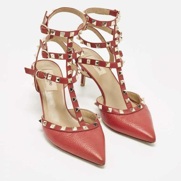 مملوكة مسبقًا Valentino Rockstud Size 39 Red Leather Ankle Strap Pumps