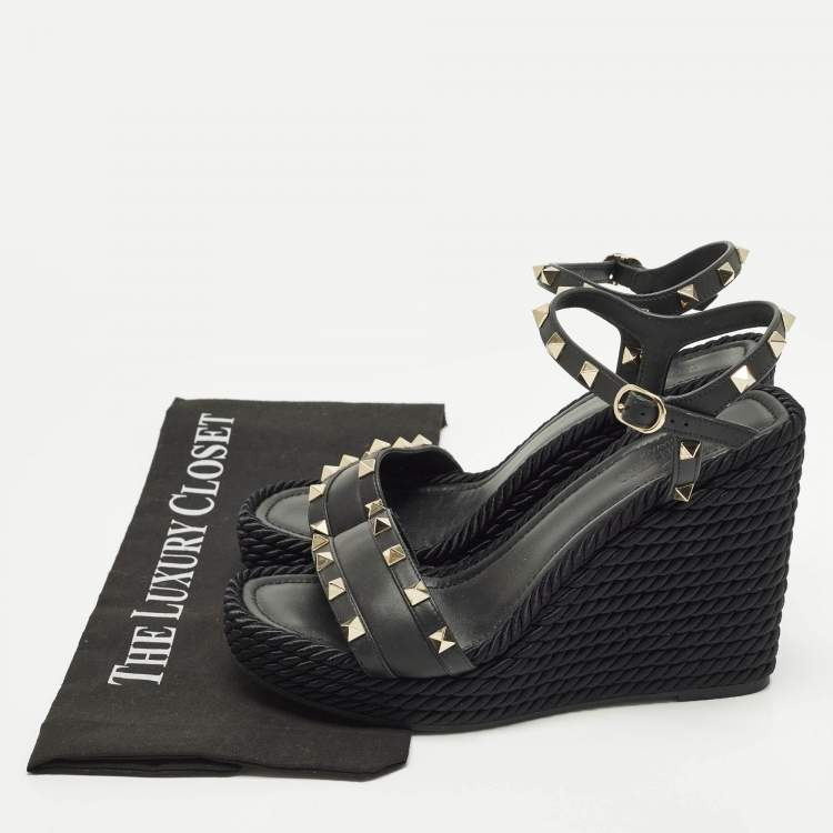 Pre Owned Valentino Rockstud Torchon Black Leather Platform Wedge Sandals 39