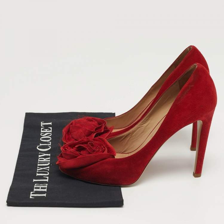 Pre Owned Valentino Rose Applique Size 39 Red Suede Peep Toe Pumps