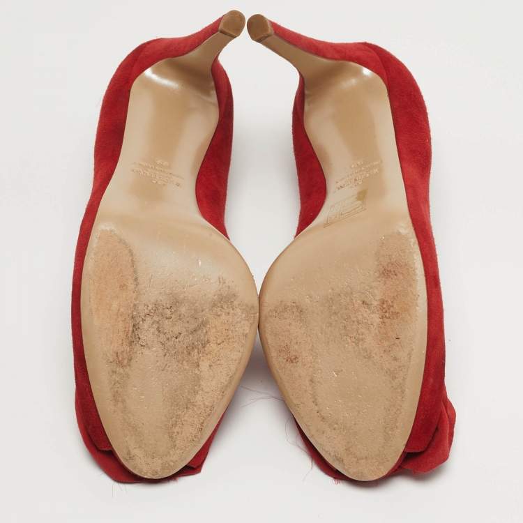 Pre Owned Valentino Rose Applique Size 39 Red Suede Peep Toe Pumps