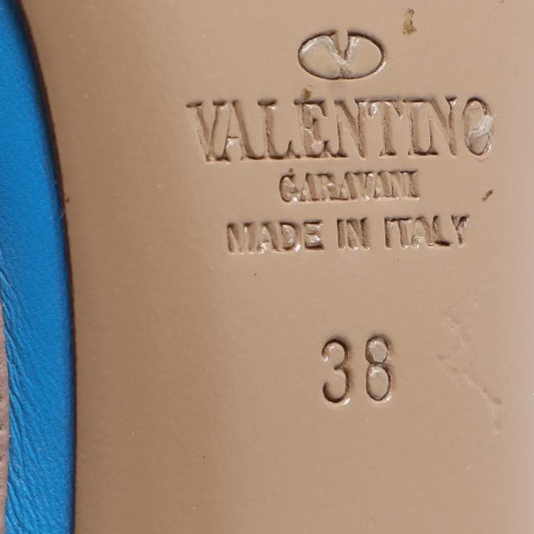 Pre Owned Valentino Rockstud Size 38 Blue/Nude Leather Ankle Strap Pumps