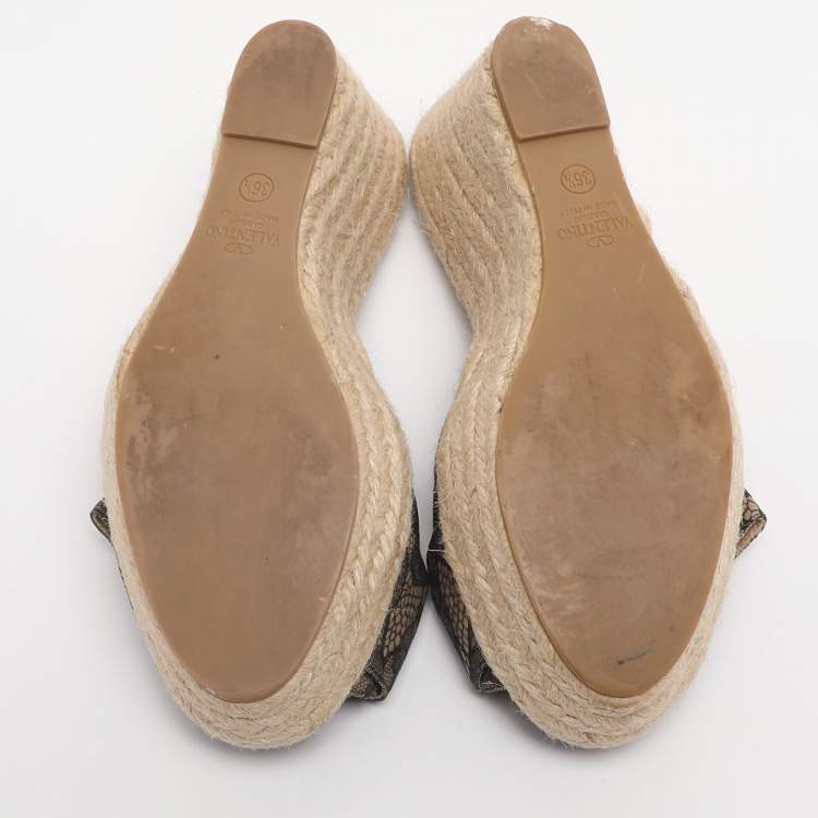 Pre Owned Valentino Bow Size 36.5 Black Lace Espadrille Wedge Sandals