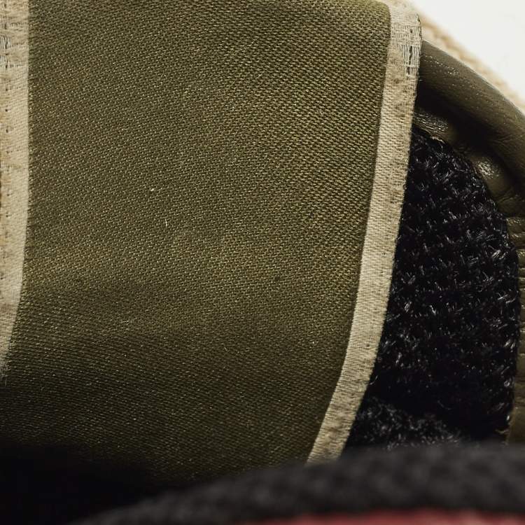 Pre Owned Valentino Rockrunner Size 39 Multicolor Leather and Suede Camouflage Low Top Sneakers