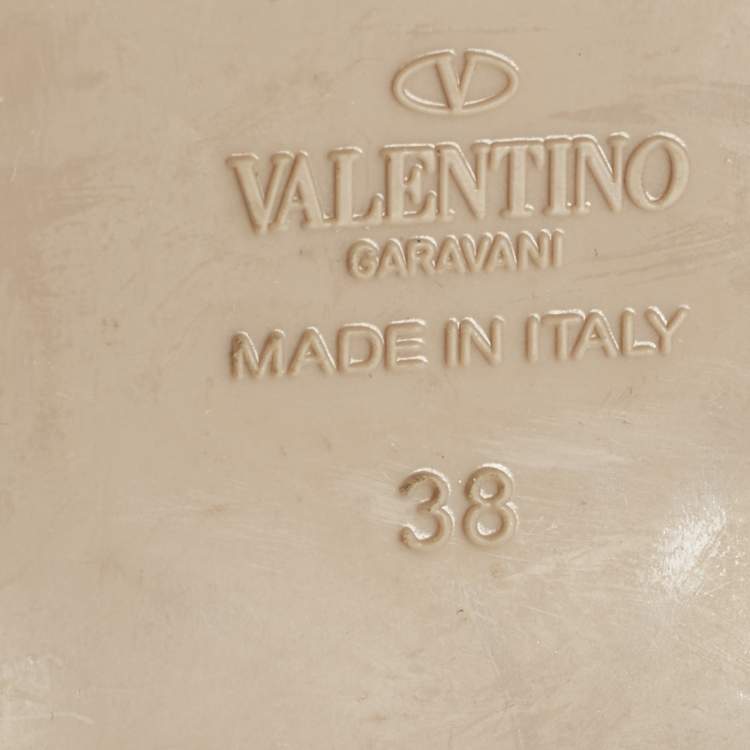 Pre Owned Valentino Rockstud Size 38 Beige Rubber Ankle Strap Flat Sandals