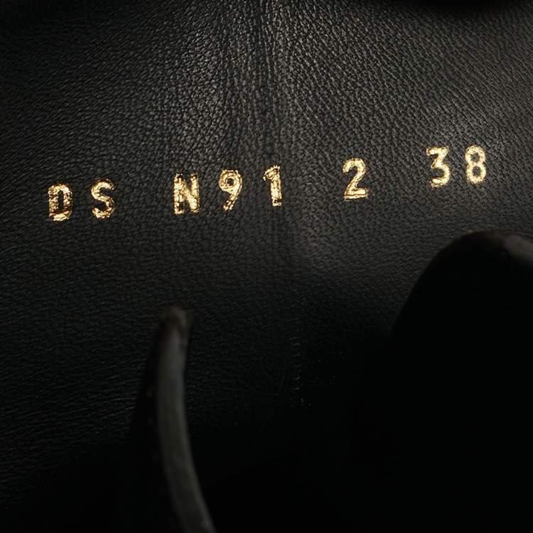 مملوكة مسبقًا Valentino VLogo Size 38 Black Leather Ankle Length Boots