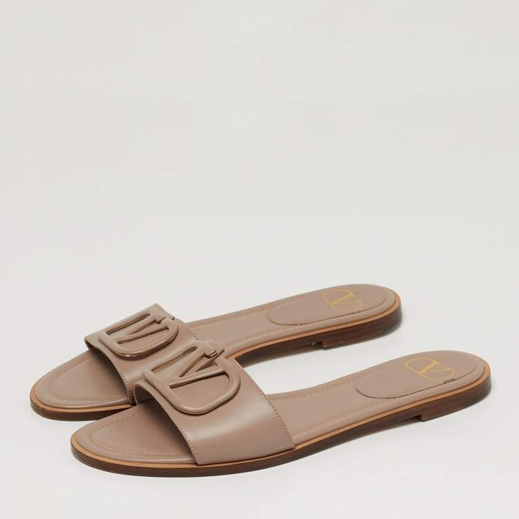 Pre Owned Valentino Escape V logo Size 38 Beige Leather Flat Slides 