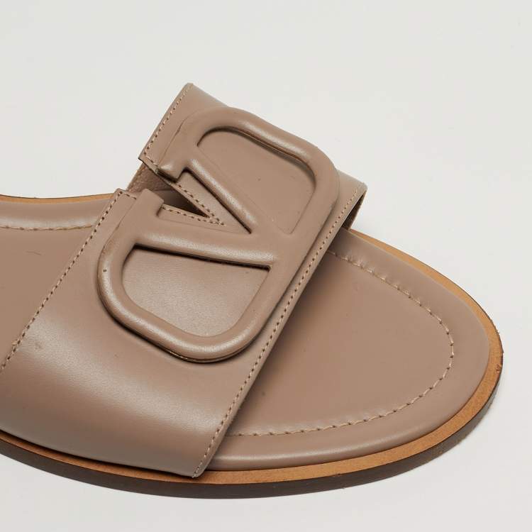 Pre Owned Valentino Escape V logo Size 38 Beige Leather Flat Slides 