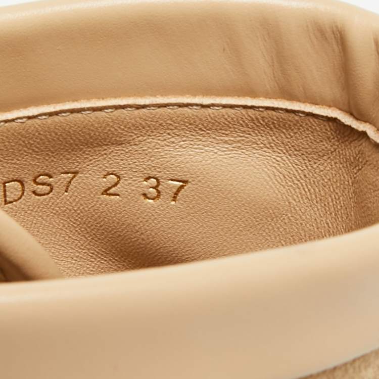 Pre Owned Valentino Rockstud Size 37 Beige Leather and Suede Ankle Length Boots