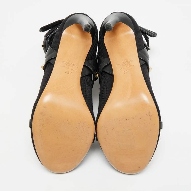 Pre Owned Valentino Rockstud Size 39.5 Black Fabric and Leather Ankle Length Boots