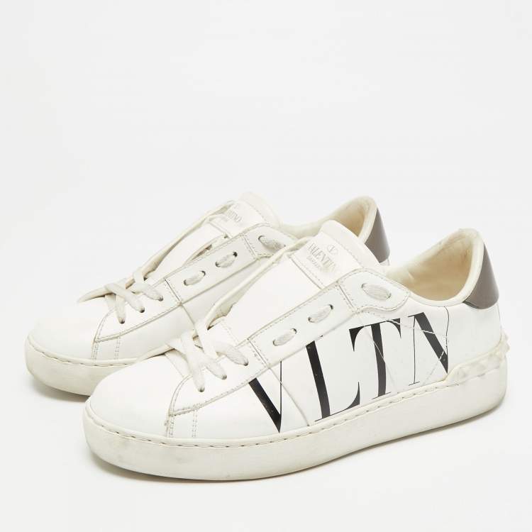 Pre Owned Valentino VLTN Size 35.5 White Leather Low Top Sneakers
