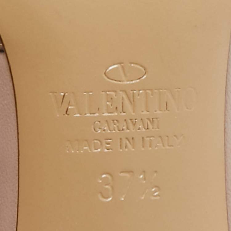 مملوكة مسبقًا Valentino Rockstud Caged Size 37.5 Light Blue/Beige Leather Pumps