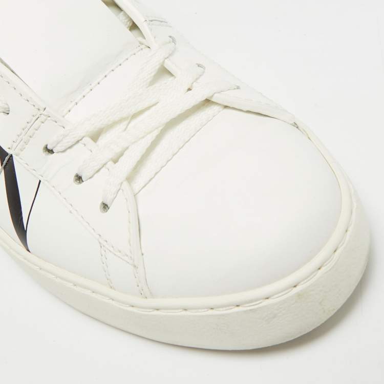Pre Owned Valentino VLTN Size 37 White Leather Low Top Sneakers