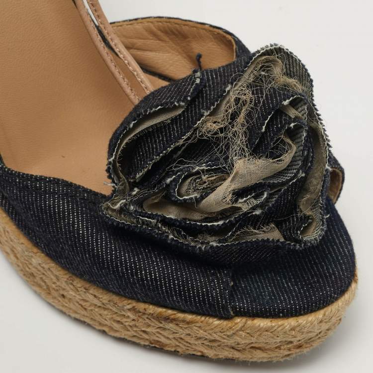 Pre Owned Valentino Flower Applique Size 38.5 Navy Blue Denim Espadrille Wedge Sandals