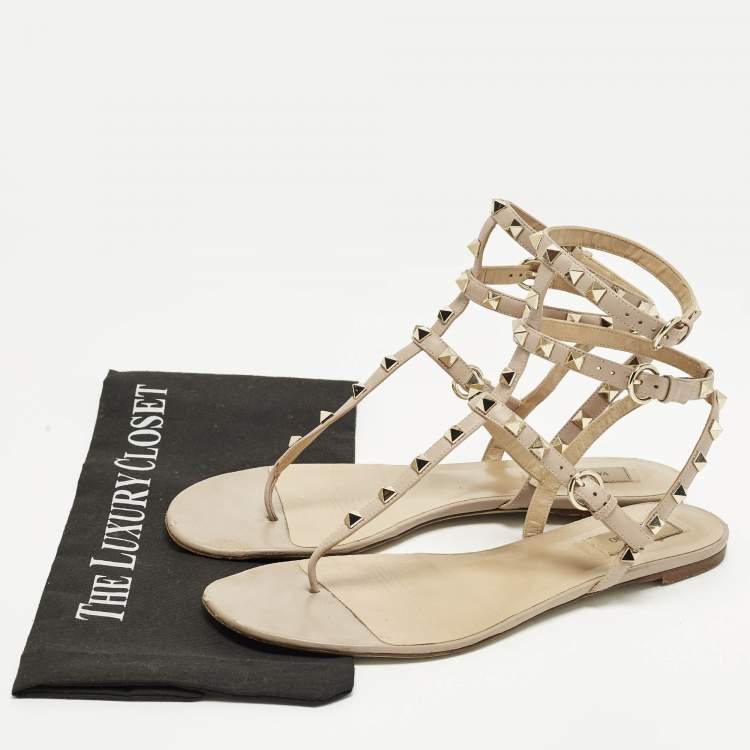 Pre Owned Valentino Rockstud Size 42 Beige Leather Ankle Strap Thong Flats