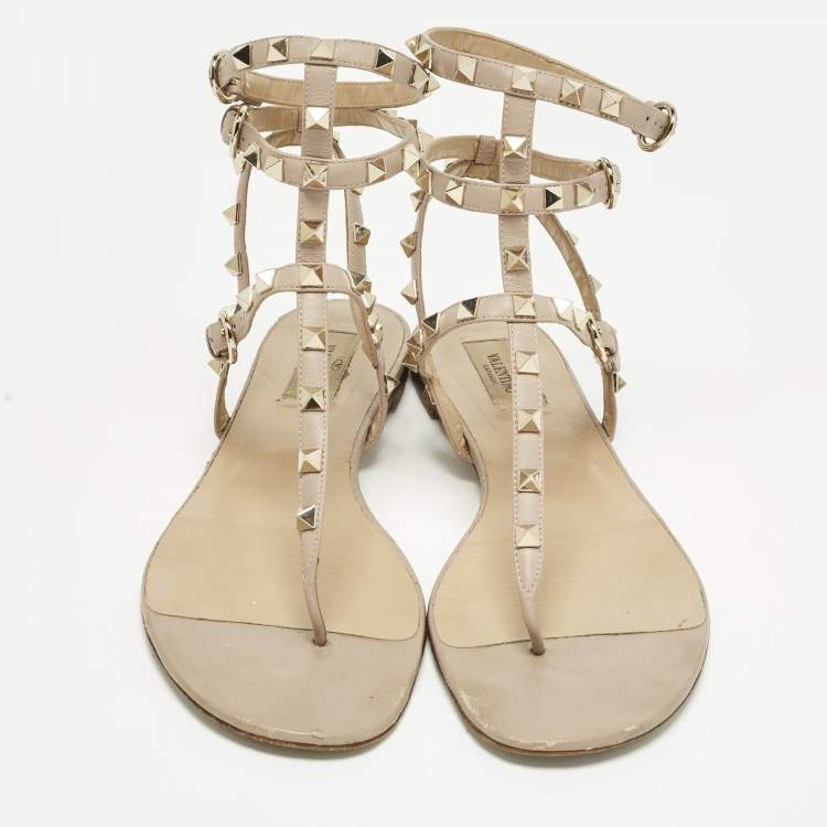 Pre Owned Valentino Rockstud Size 42 Beige Leather Ankle Strap Thong Flats