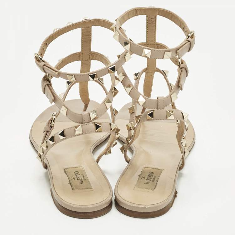 Pre Owned Valentino Rockstud Size 42 Beige Leather Ankle Strap Thong Flats