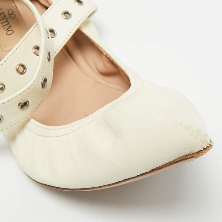 Pre Owned Valentino Love Latch Size 38 White Leather Cross Strap Ballet Flats